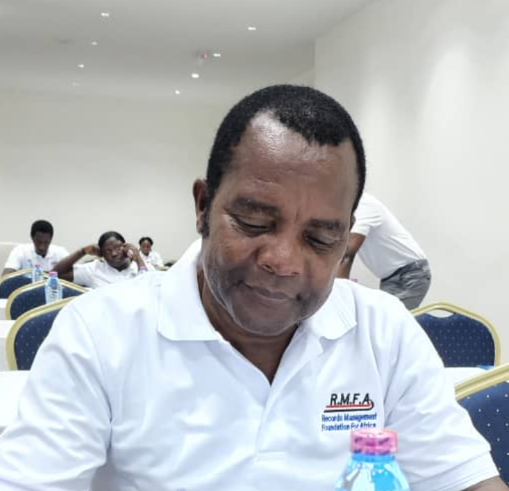 Edgar Makowe